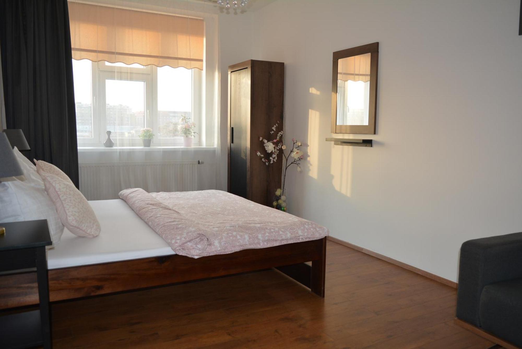 Mm Apartment Argentinska Prague Luaran gambar